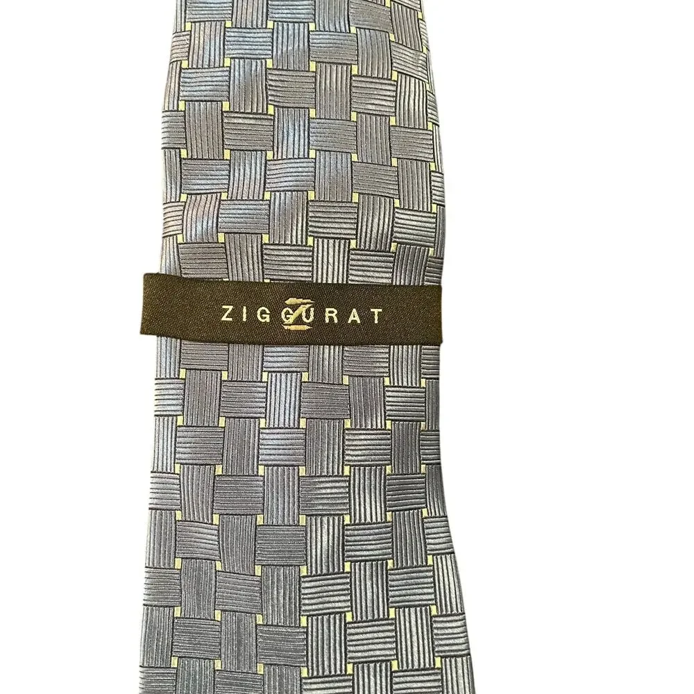 Ziggurat Men's Necktie NWT 100% Silk Blue Woven Pattern Office Career MSRP $45